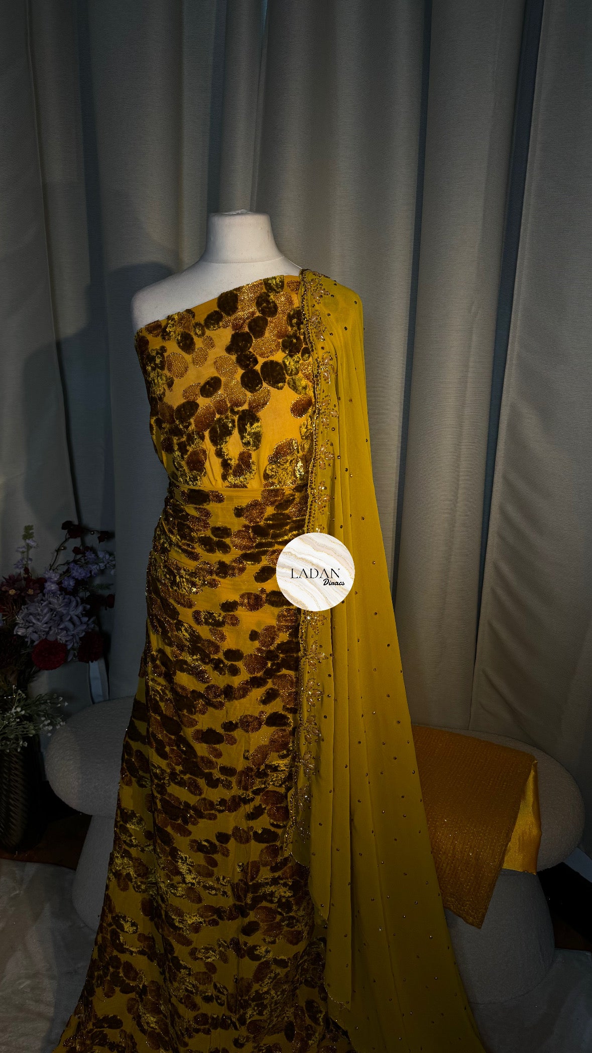 Luxury Maqbal Collection | Gold Dirac Set