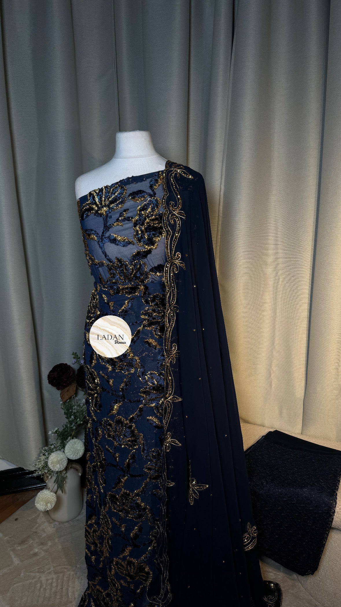 Hibiscus Collection | Navy Blue Dirac Set