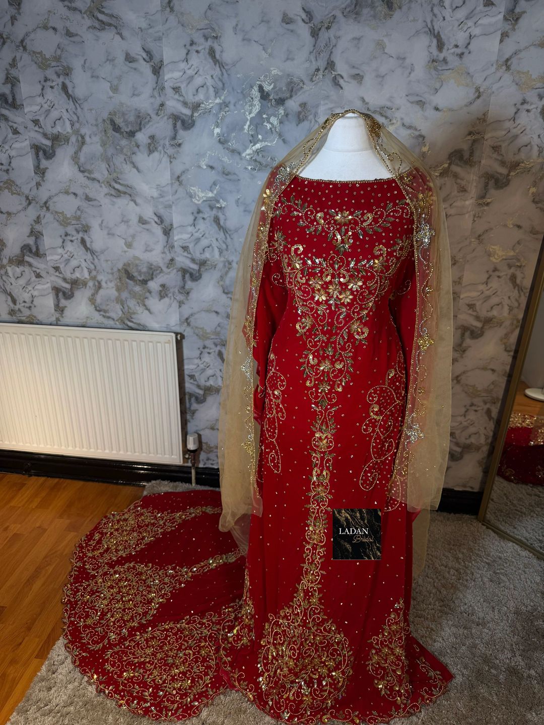 Jawahir Bridal Dirac - Normal Neckline - Red