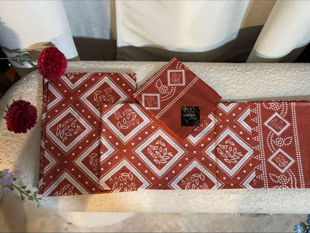 Shaash Set- Burnt Orange & White.