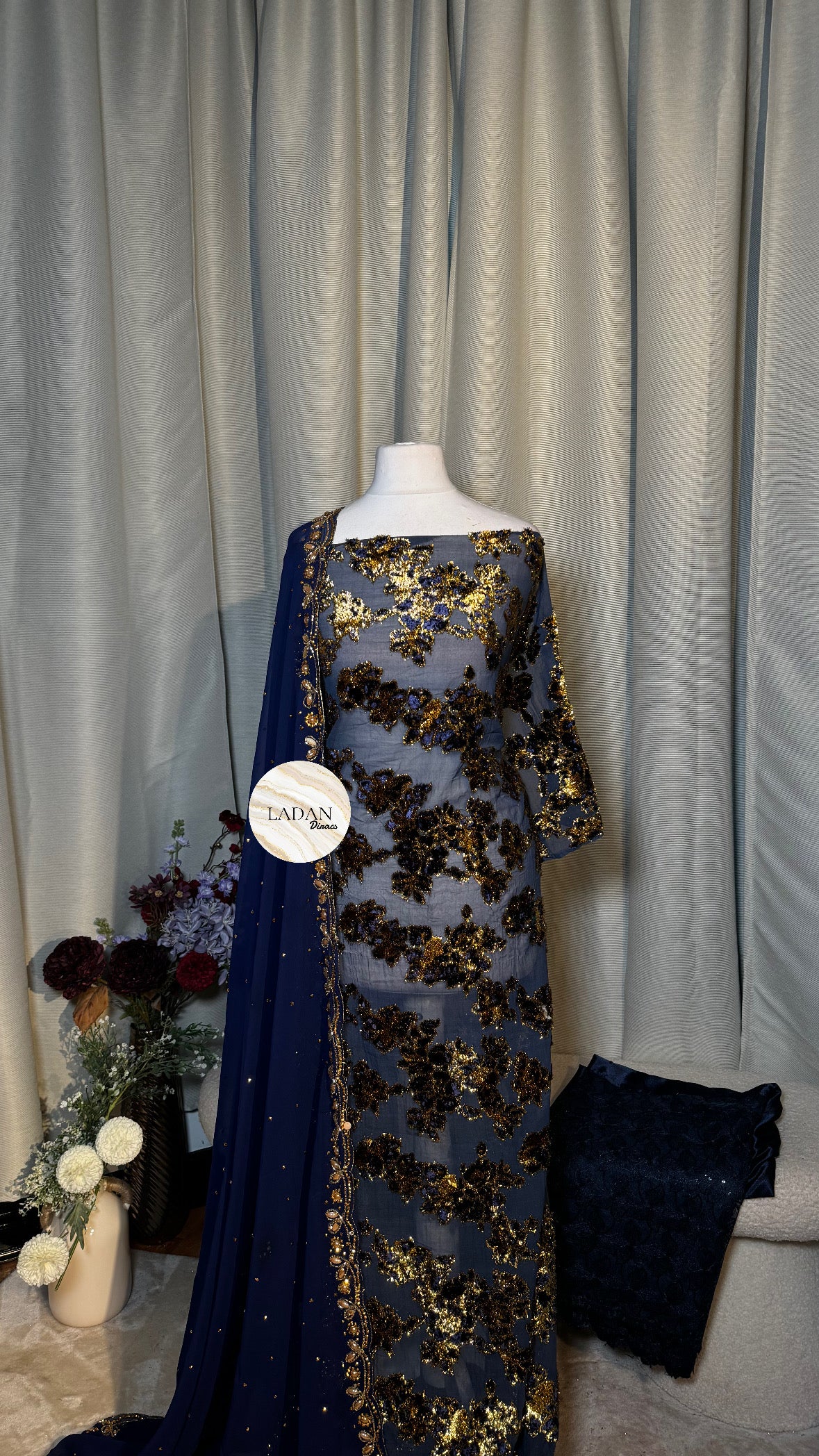 Luxury Maqbal Collection | Blue Dirac Set