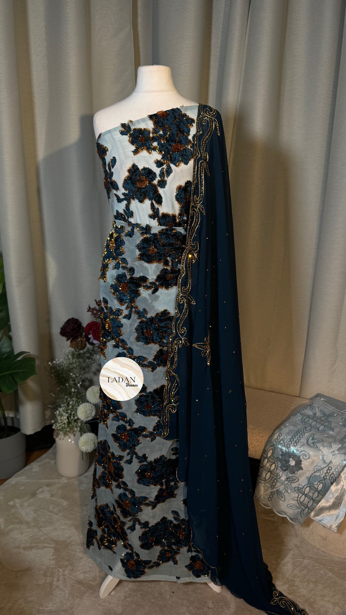 Luxury Floral Maqbal | Blue Dirac Set
