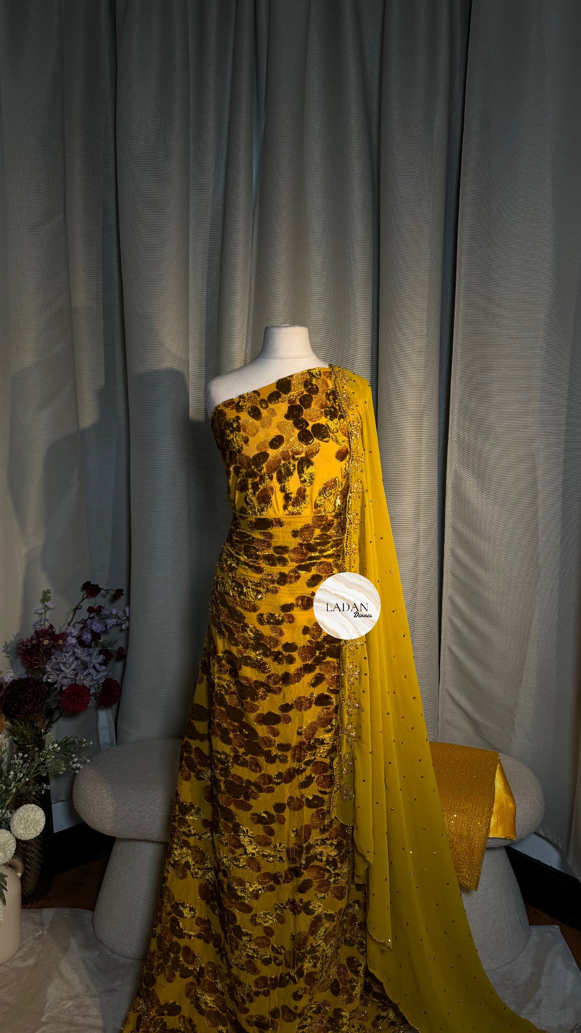 Luxury Maqbal Collection | Gold Dirac Set