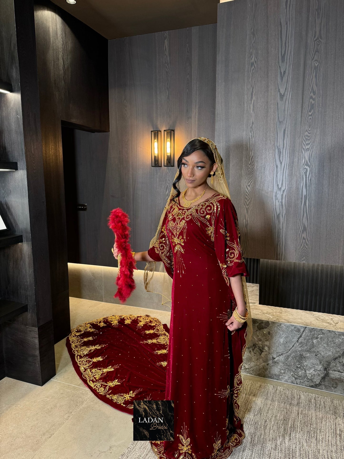 Ilwaad Velvet Bridal Dirac - Maroon