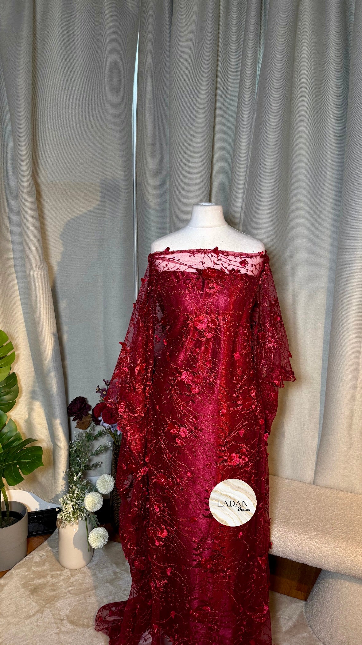 Floral Pearl Lace Dirac Set | Burgundy