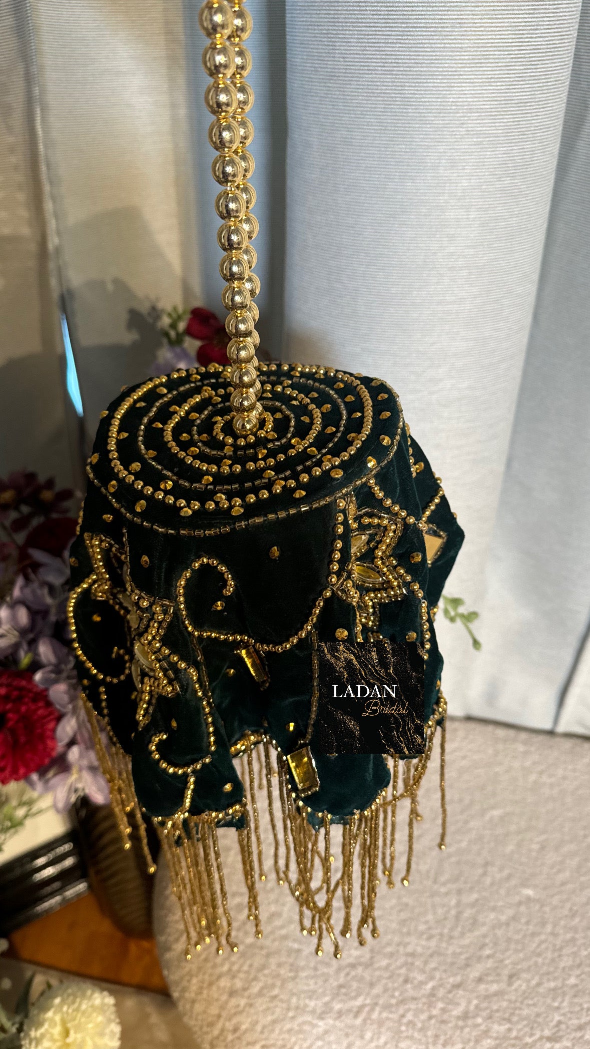 Velvet Embroidered Bag | Green
