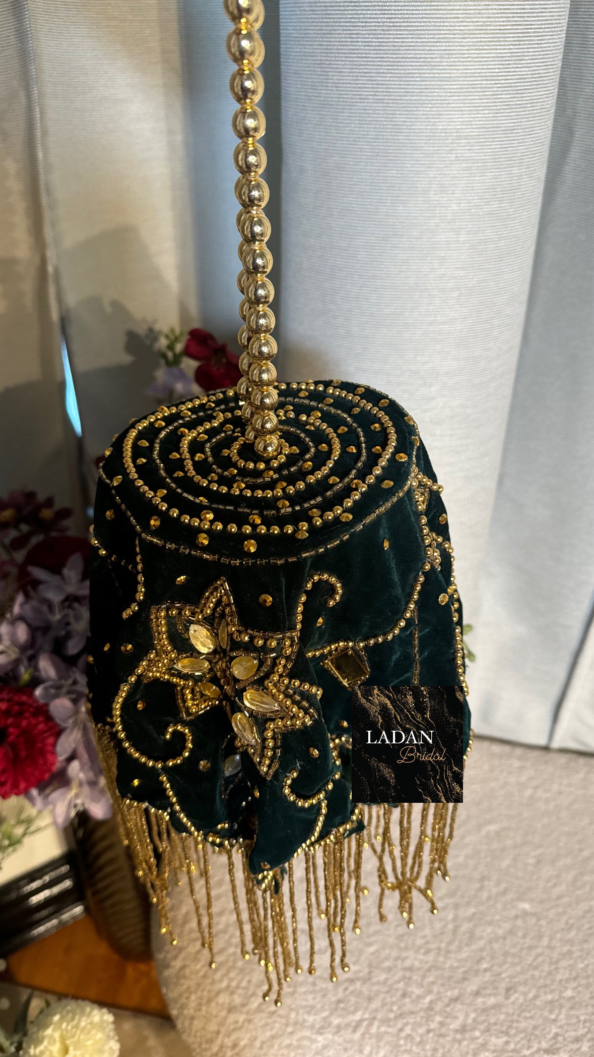 Velvet Embroidered Bag | Green