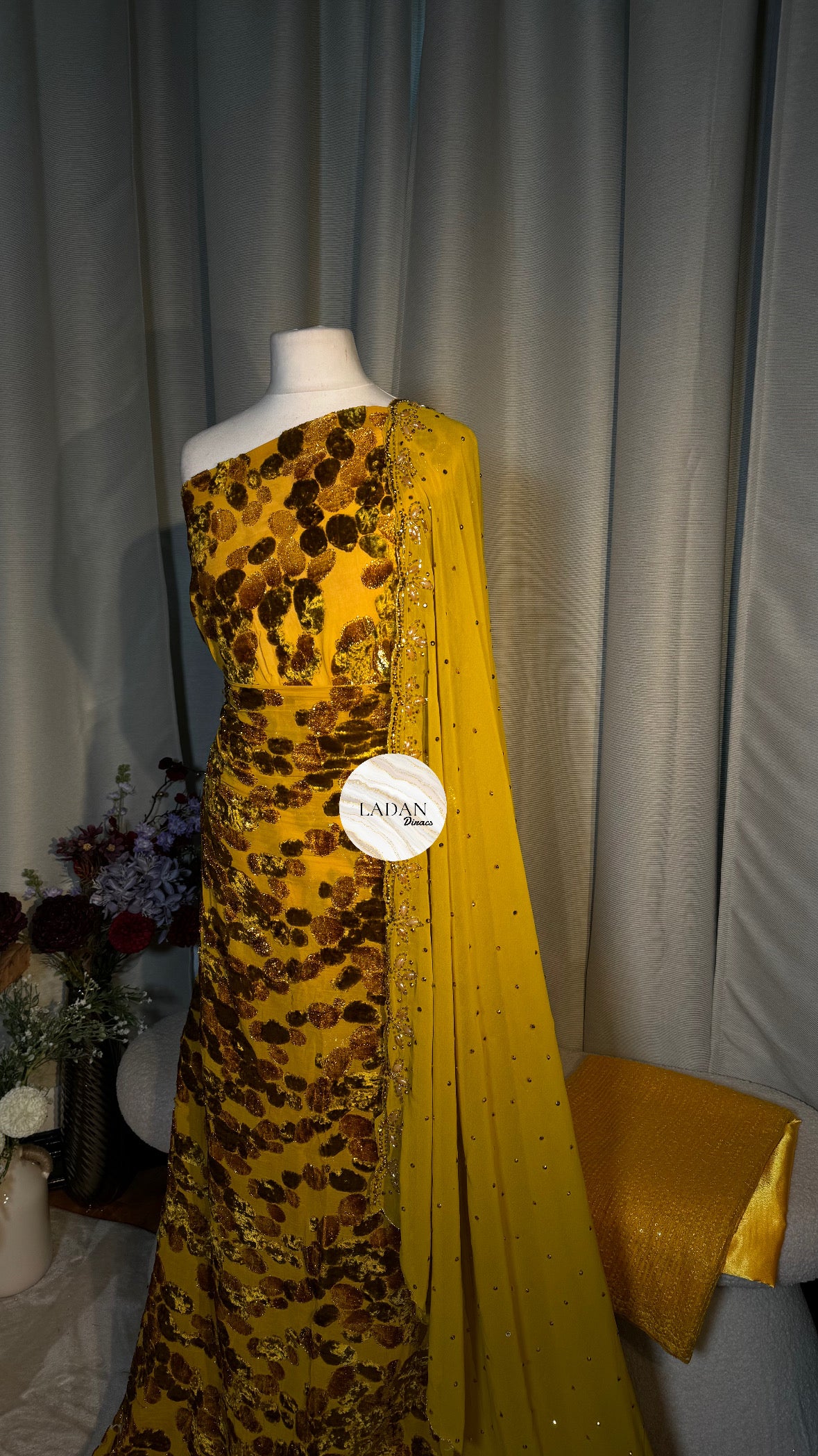 Luxury Maqbal Collection | Gold Dirac Set
