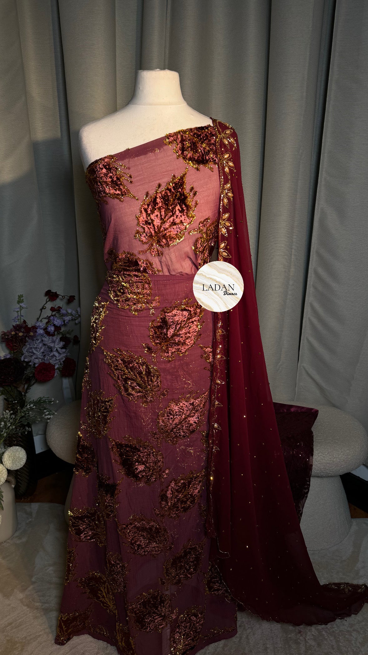 Luxury Maqbal Dirac Set | Wine
