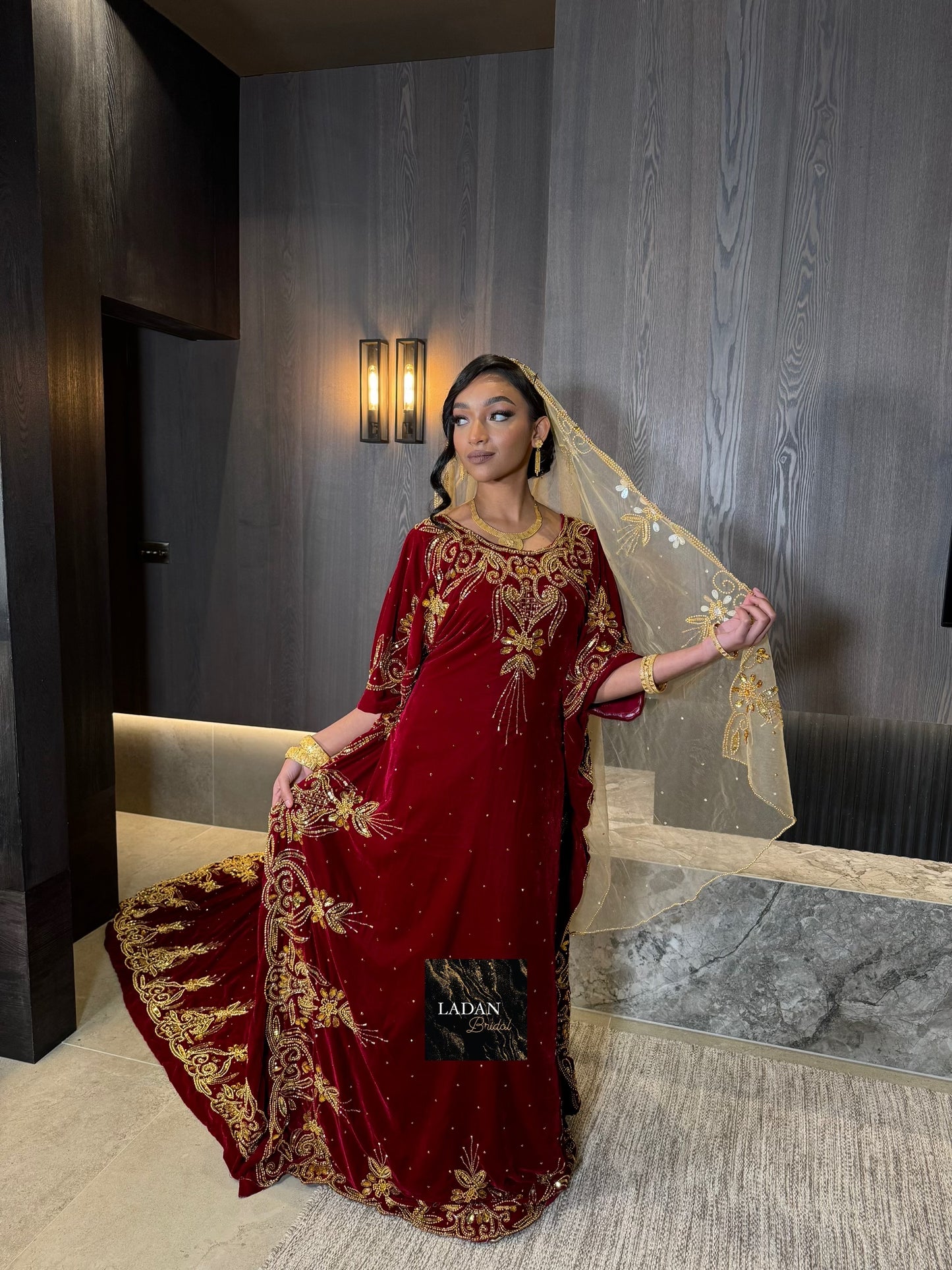 Ilwaad Velvet Bridal Dirac - Maroon