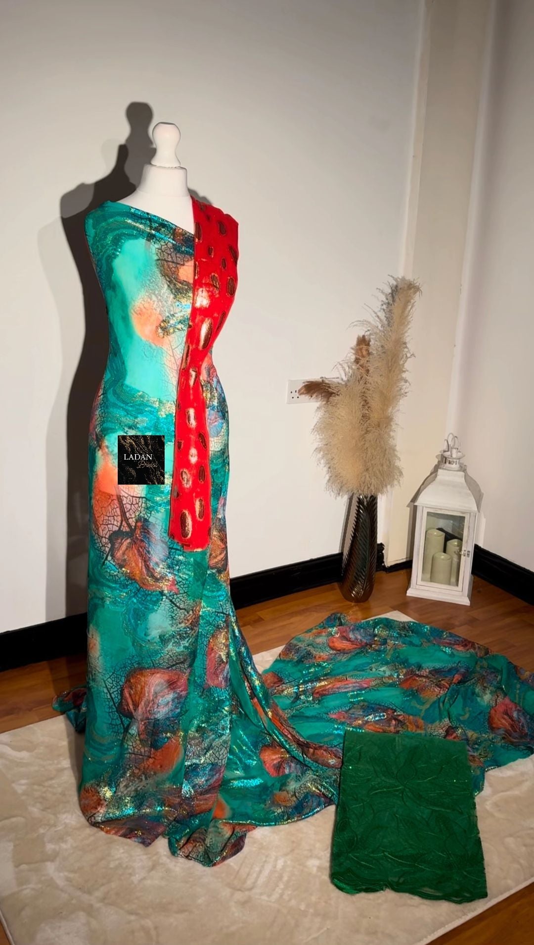 Faransawi Dirac Collection 2 | Green Red and Orange Tones