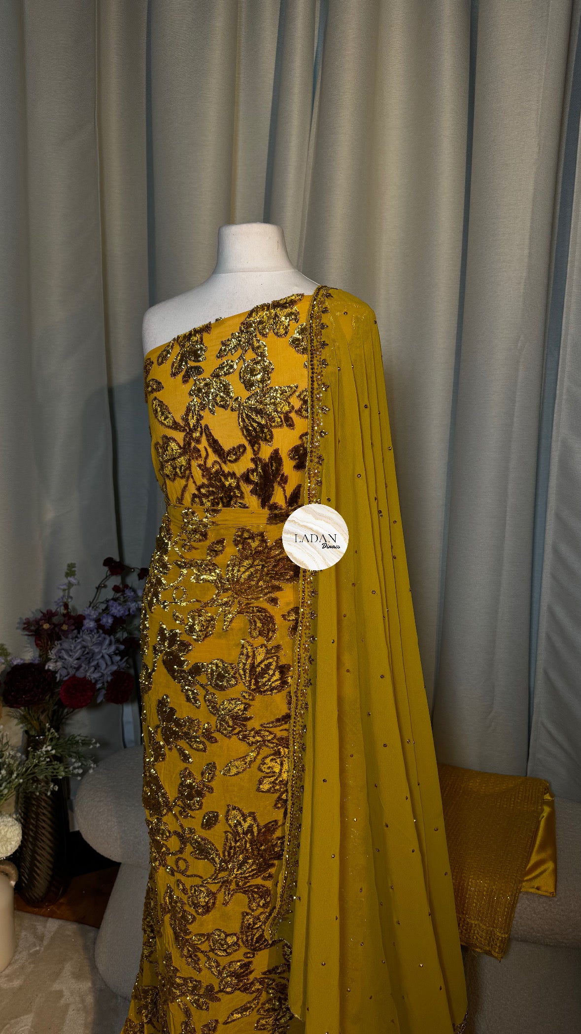 Luxury Floral Maqbal | Gold Dirac Set