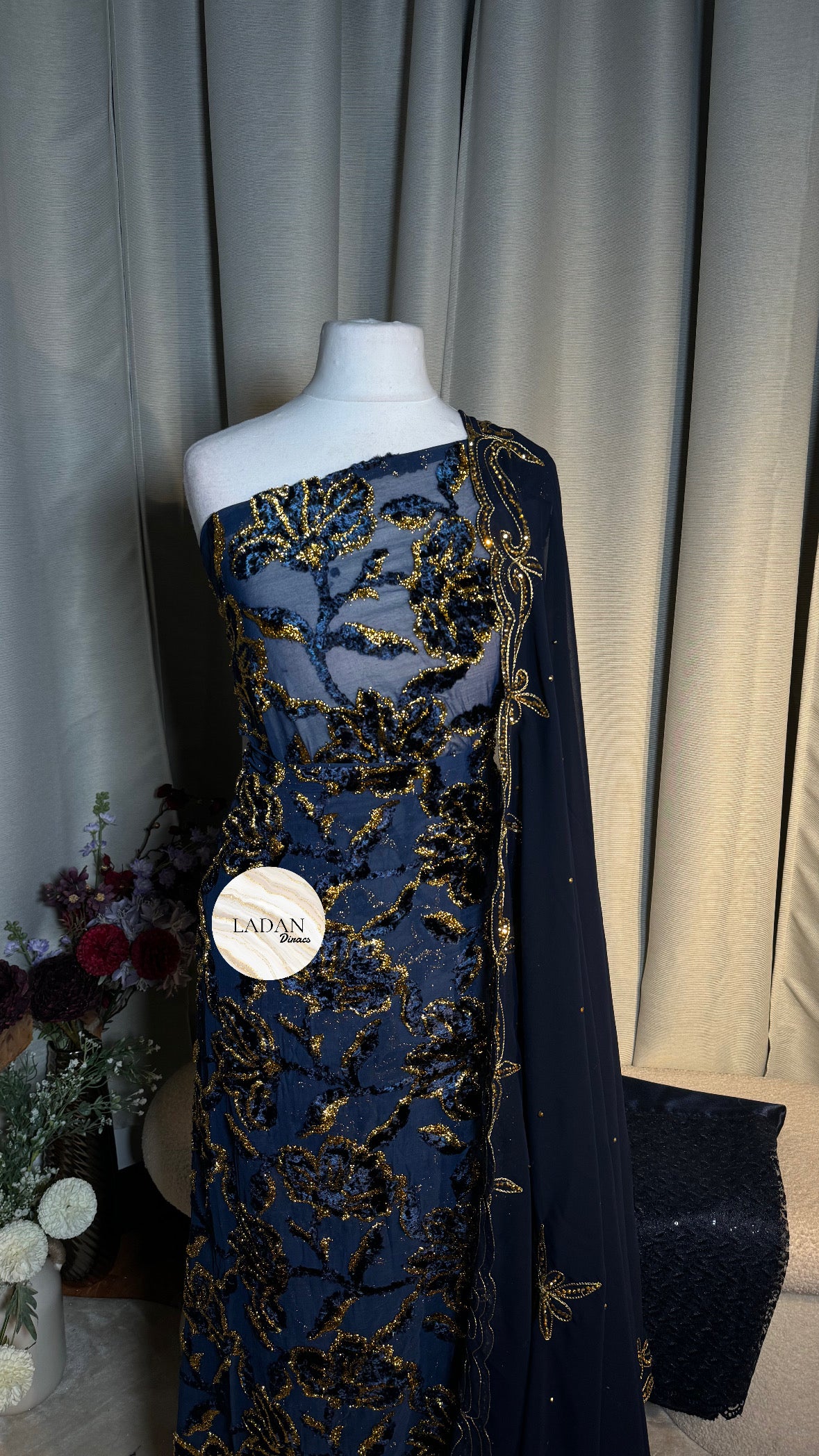 Hibiscus Collection | Navy Blue Dirac Set