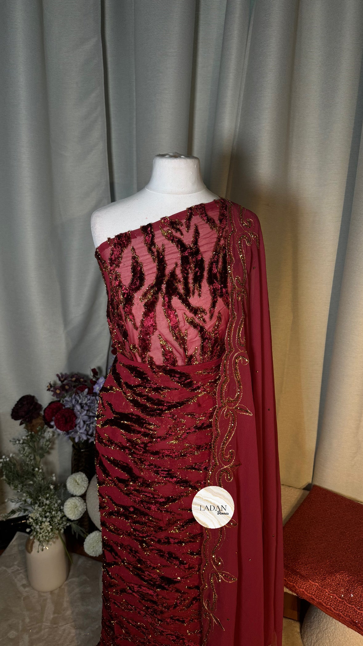Luxury Maqbal Collection | Maroon Dirac Set