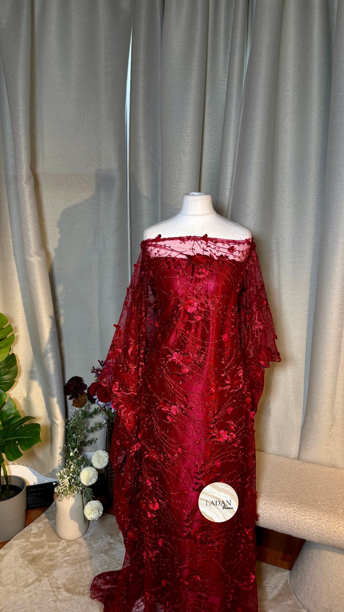 Floral Pearl Lace Dirac Set | Burgundy