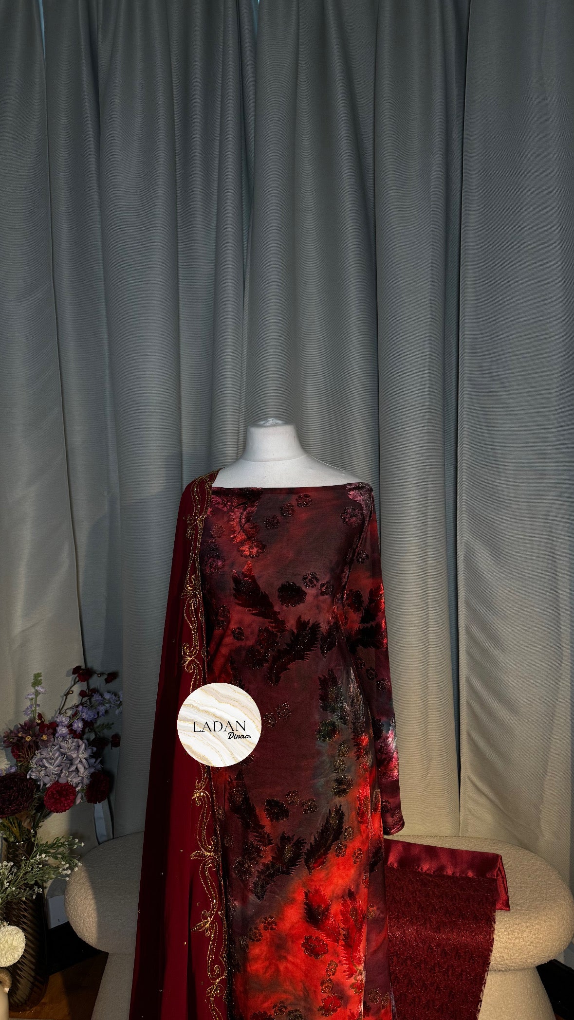 Floral Velvet Dirac Set - Maroon/Red/Teal