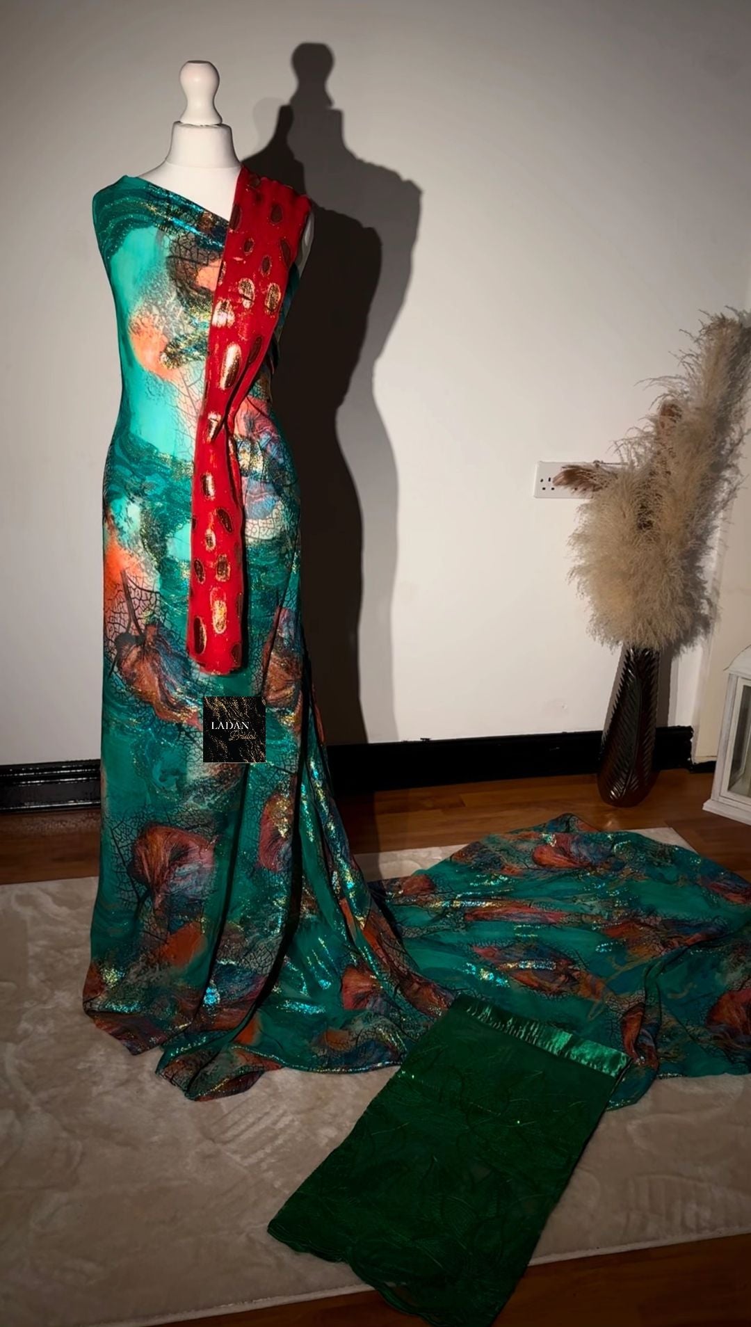 Faransawi Dirac Collection 2 | Green Red and Orange Tones