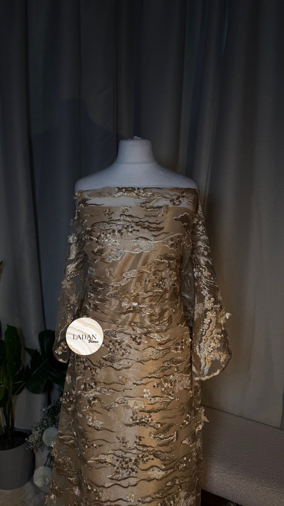 Floral Pearl Lace Dirac Set | Gold