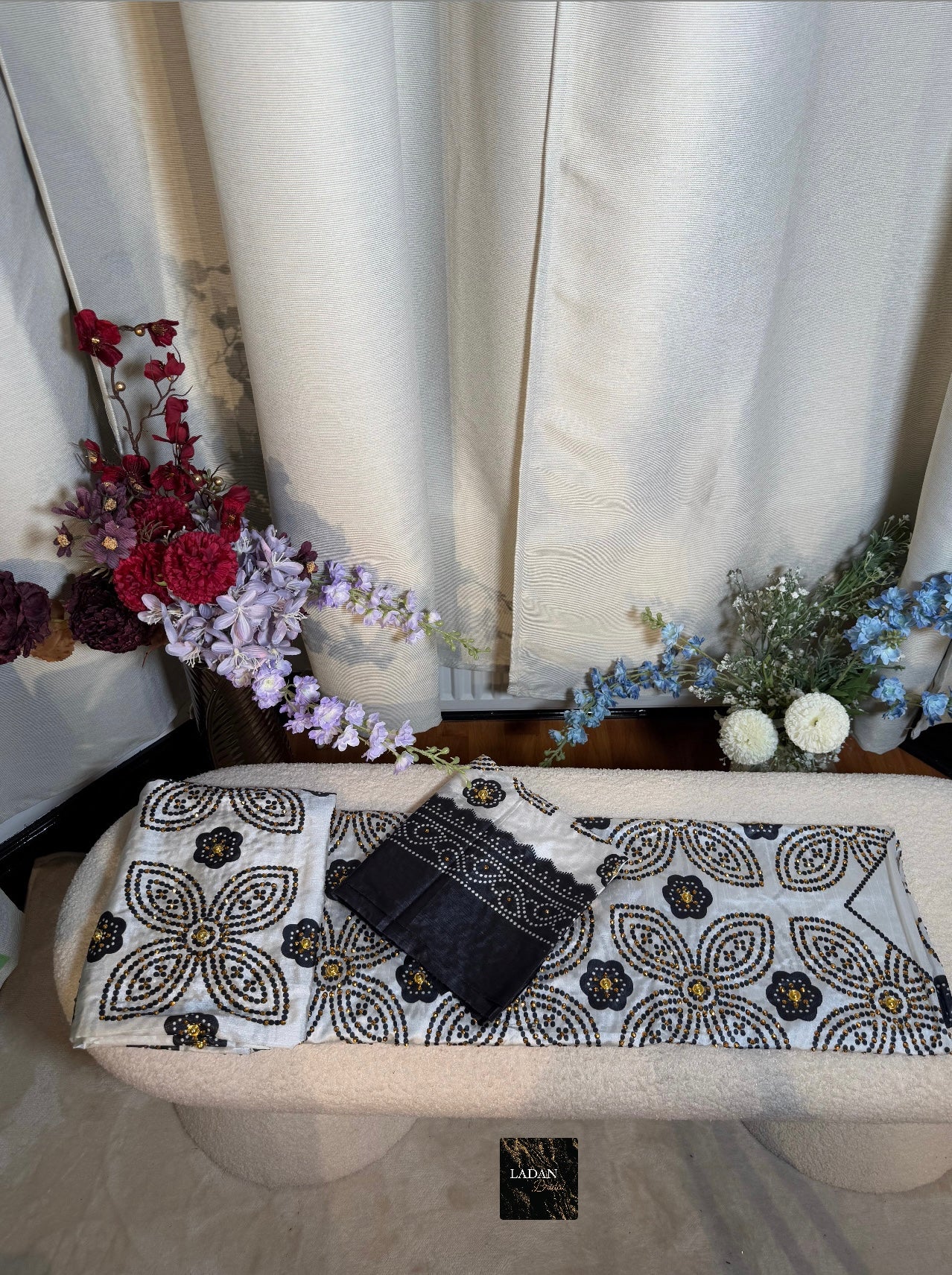 Stone Shaash Set- White & Black