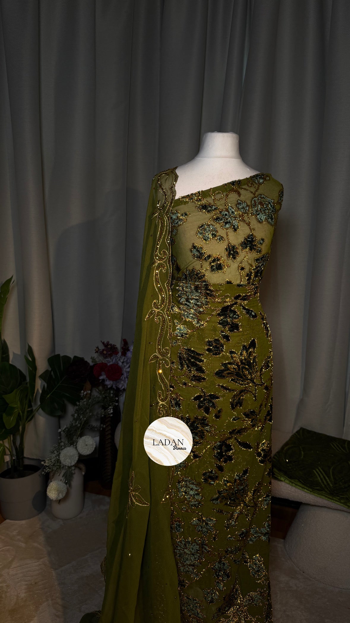 Luxury Floral Maqbal | Olive Green Dirac Set