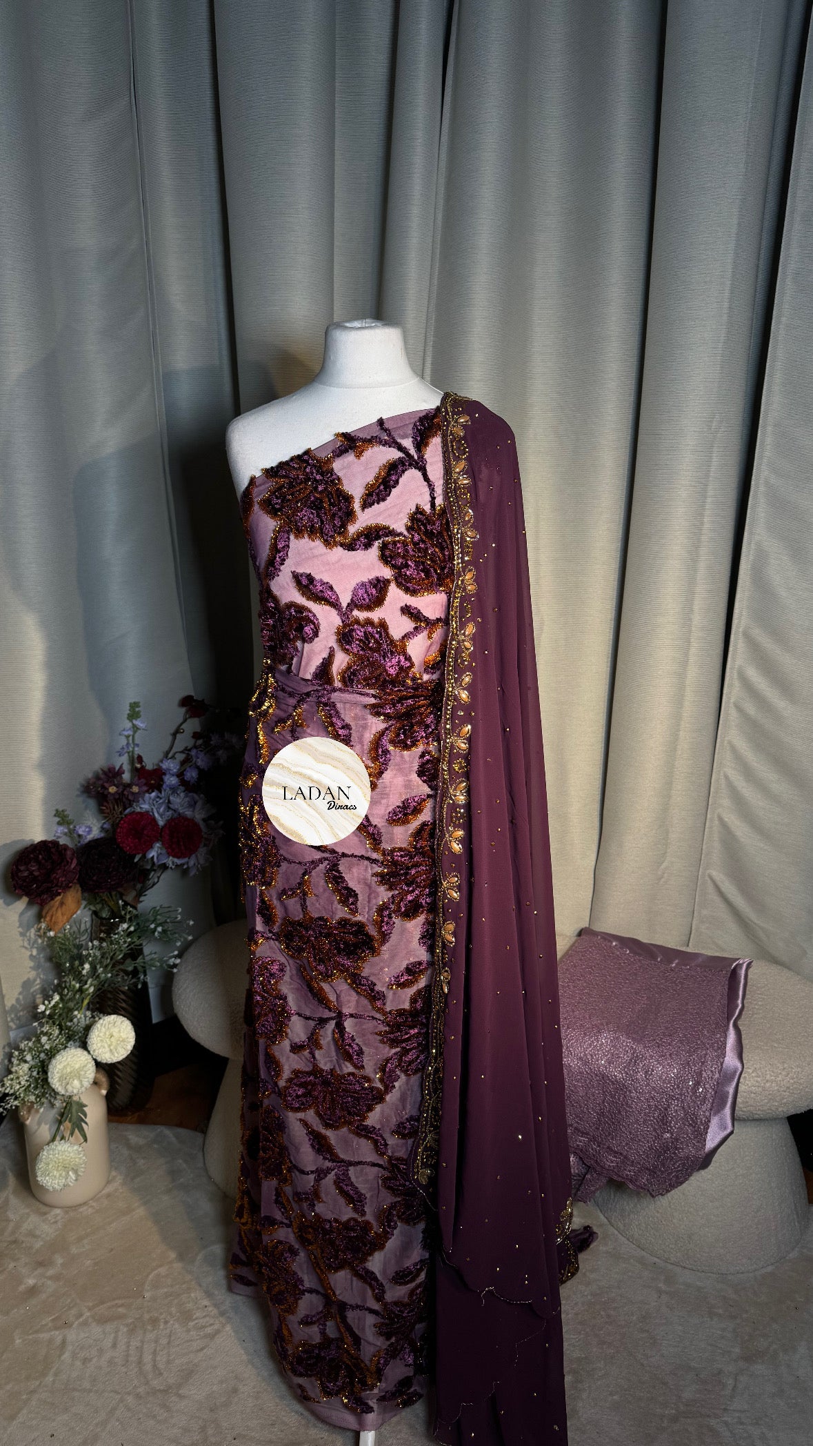 Hibiscus Collection | Dark Purple & Lilac Dirac Set
