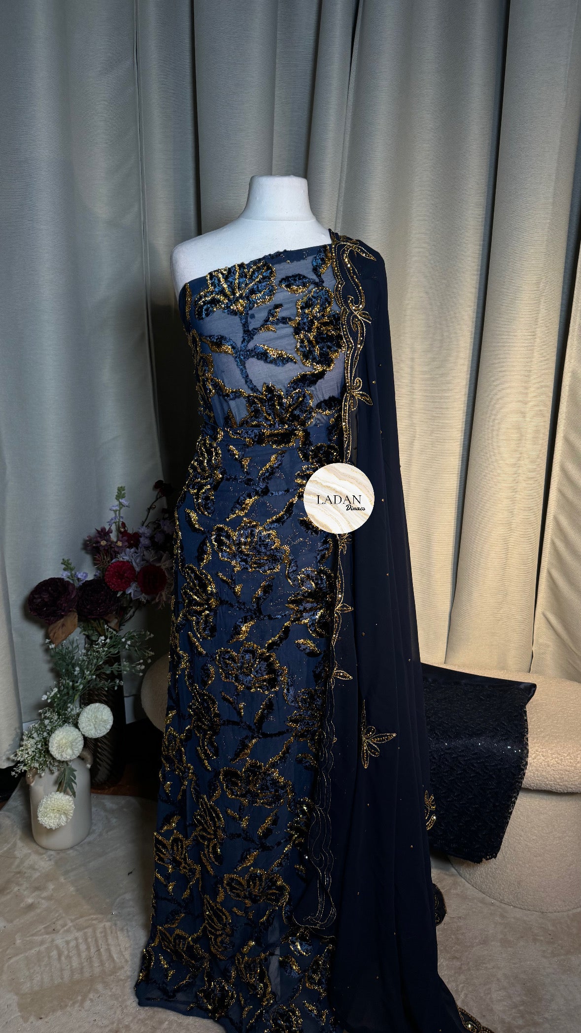 Hibiscus Collection | Navy Blue Dirac Set