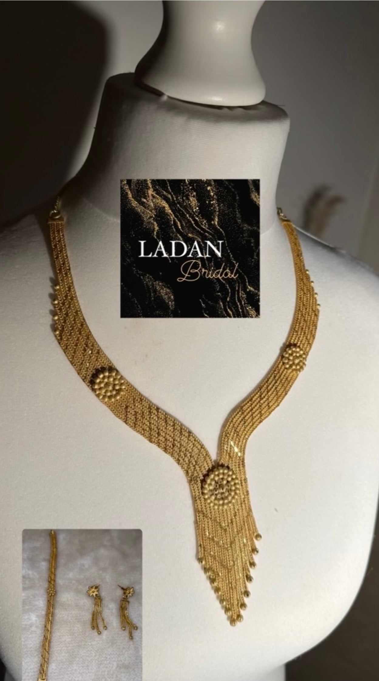 Gold Jewellery Set