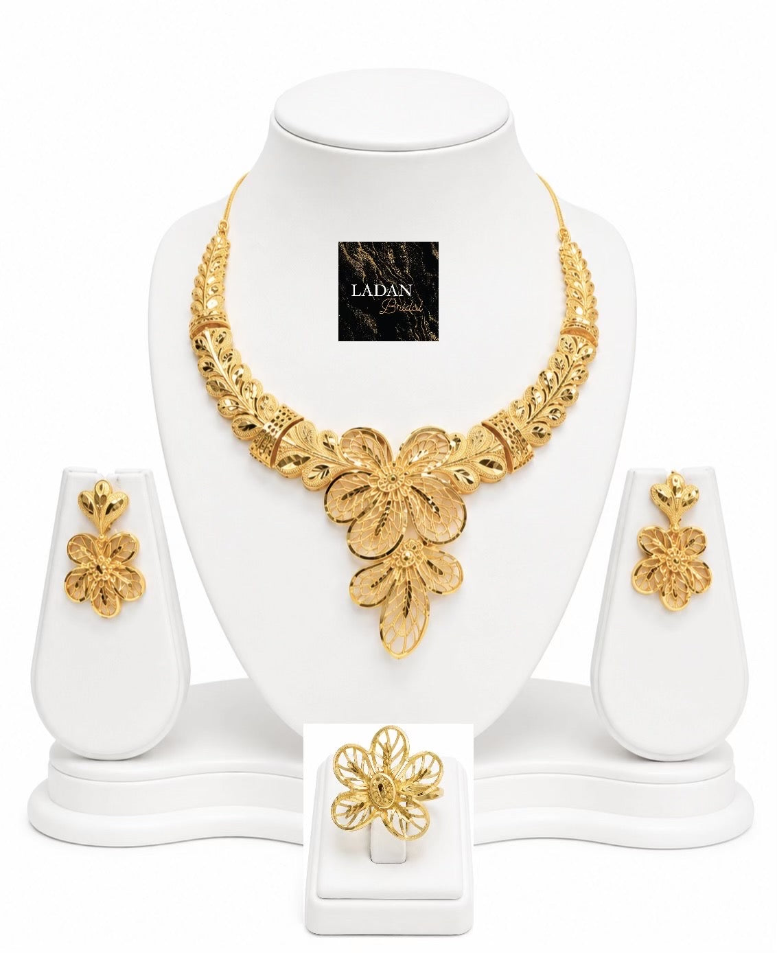 Gold Jewellery Set