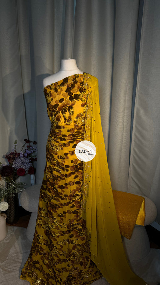 Luxury Maqbal Collection | Gold Dirac Set