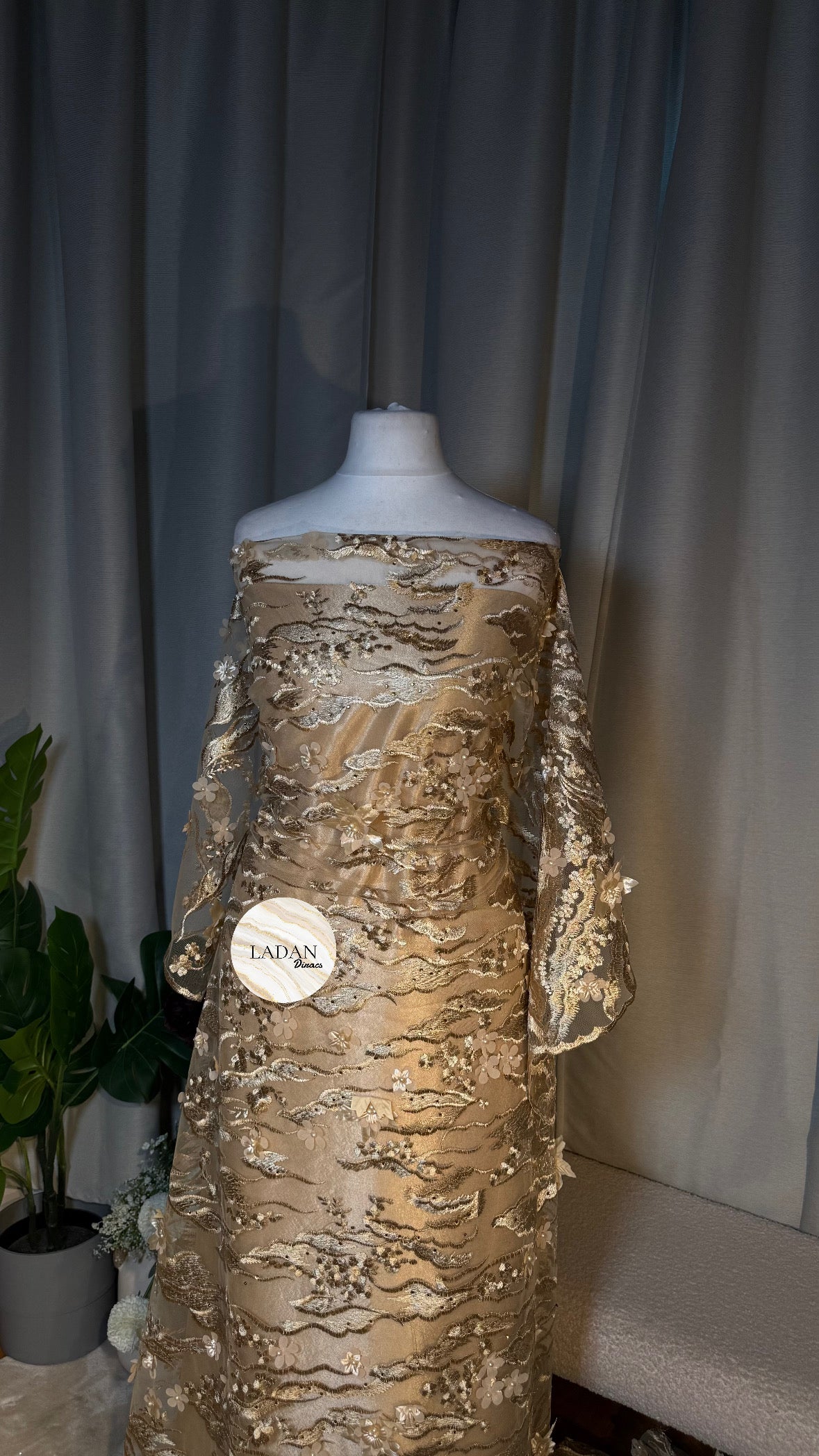 Floral Pearl Lace Dirac Set | Gold