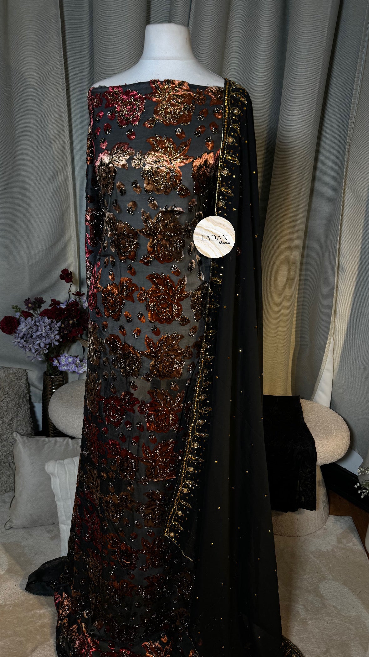 Floral Maqbal Collection | Black & Multicoloured Dirac Set