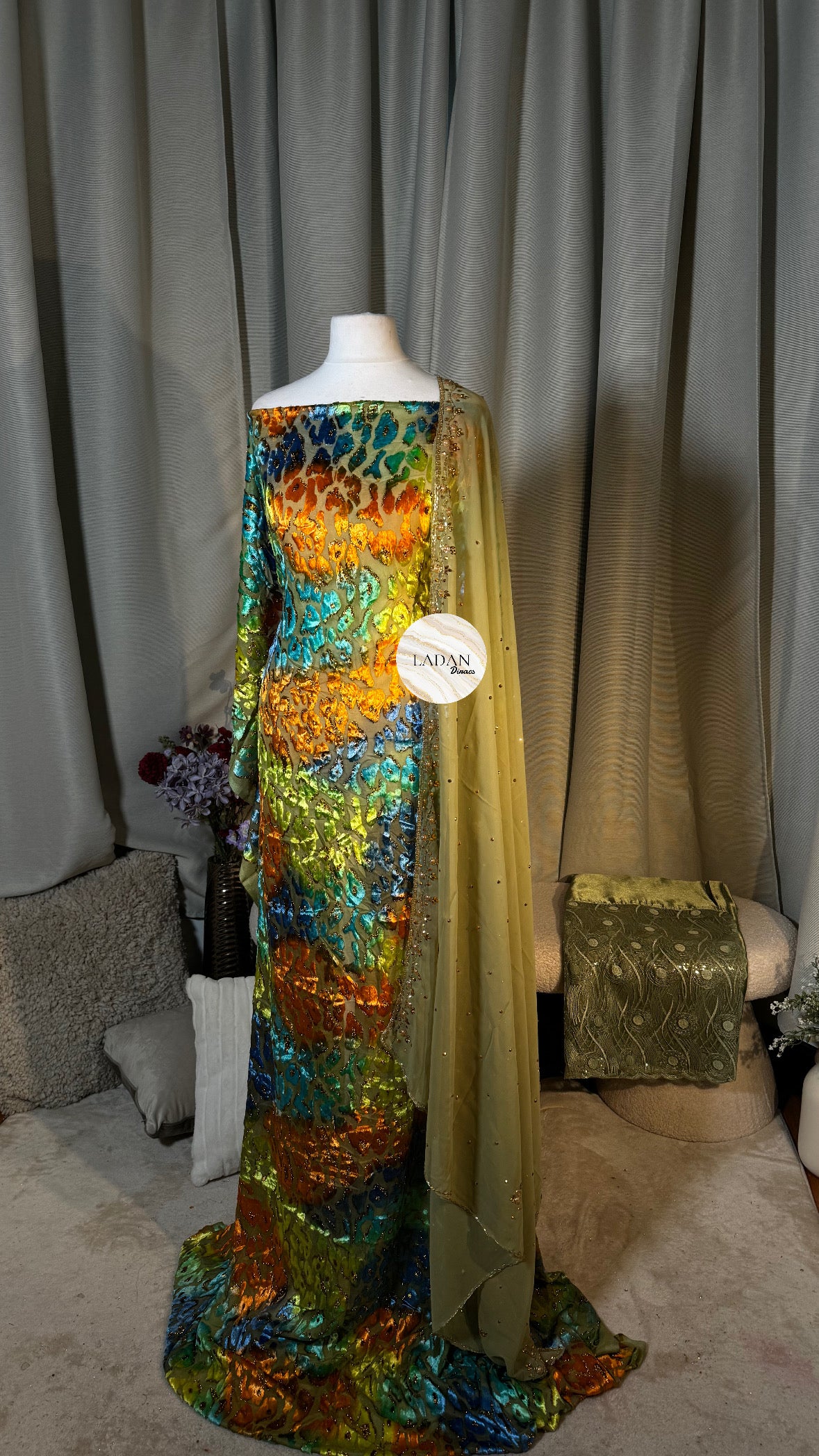 Leopard Maqbal Collection | Green/Orange/Blue Dirac Set