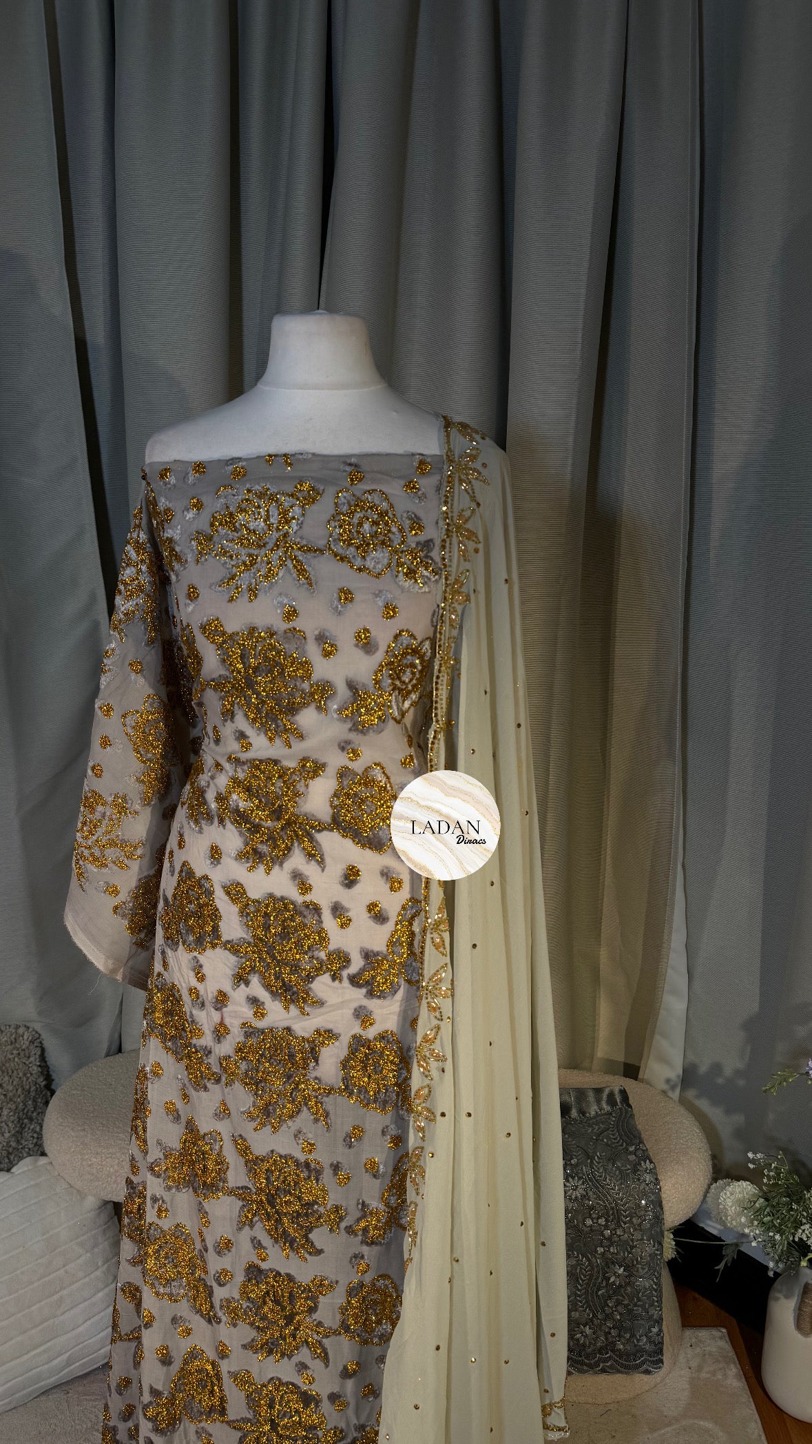 Floral Maqbal Collection | Grey Dirac Set