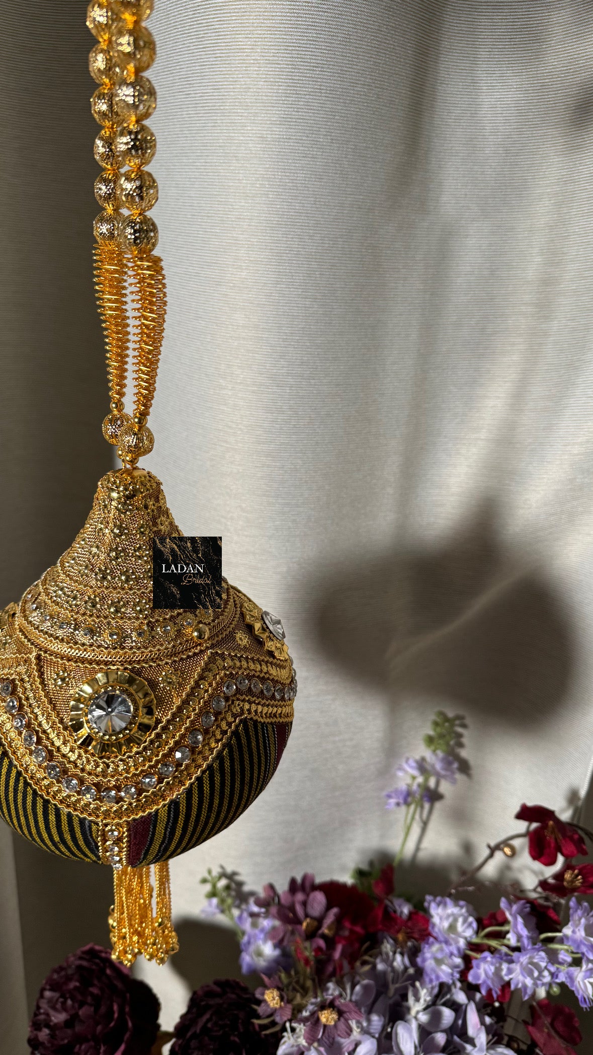 Hido iyo Dhaqan Gold bag | Maroon & Gold