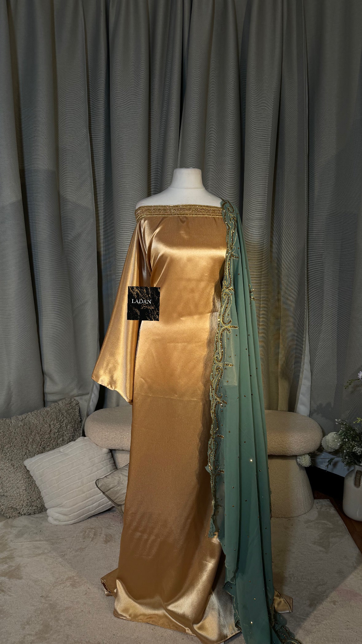 Bespoke Satin Bridesmaids Set - Chiffon Embroided Garbasaars | Gold & Mint Green