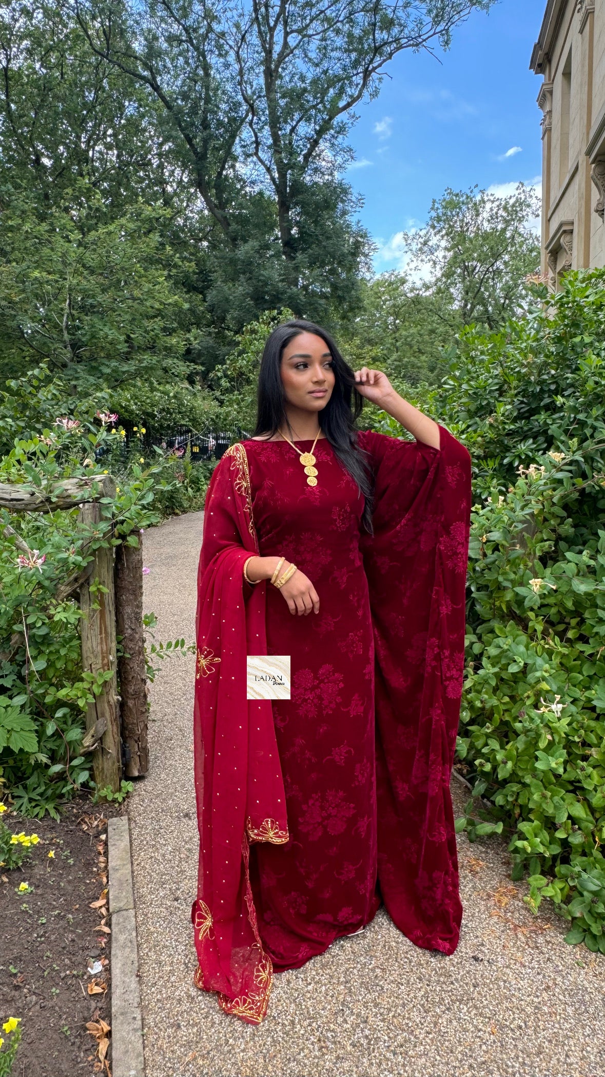 Inflorescence Dirac Collection | Maroon