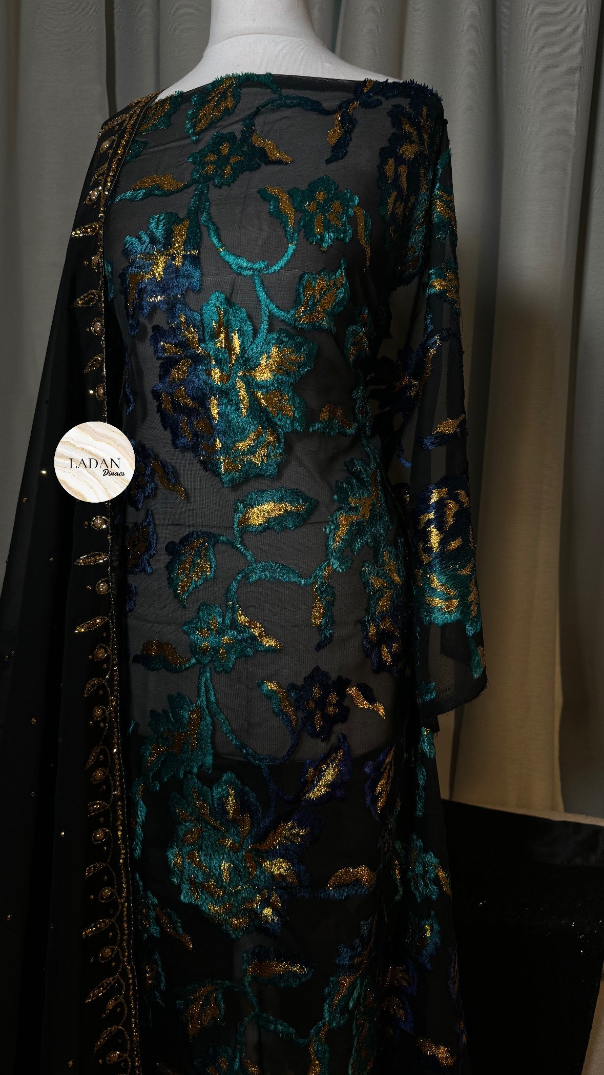 Floral Prestige Maqbal Dirac Set |  Black, Green & Blue