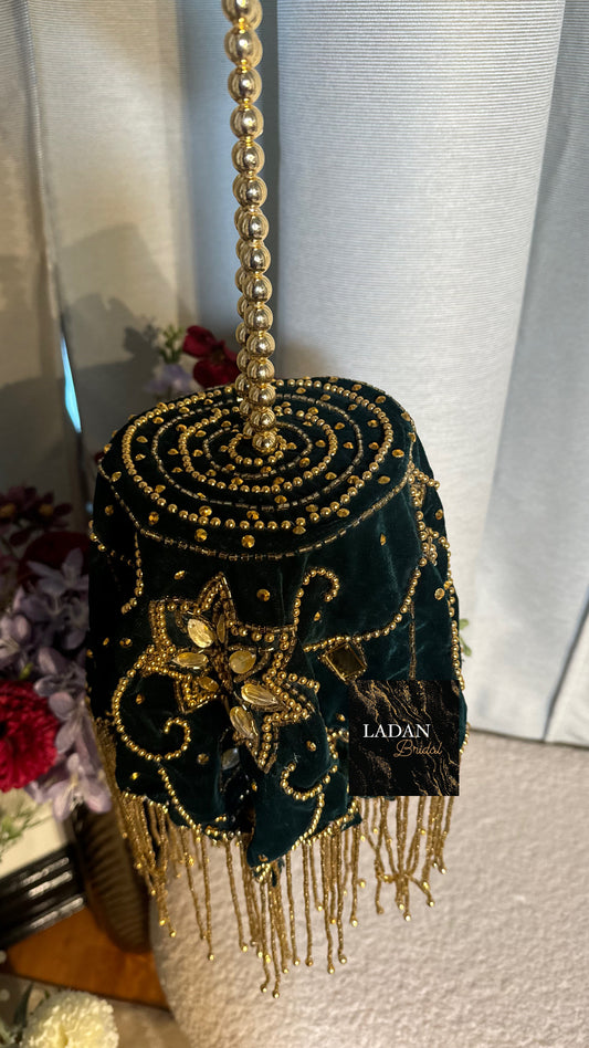 Velvet Embroidered Bag | Green