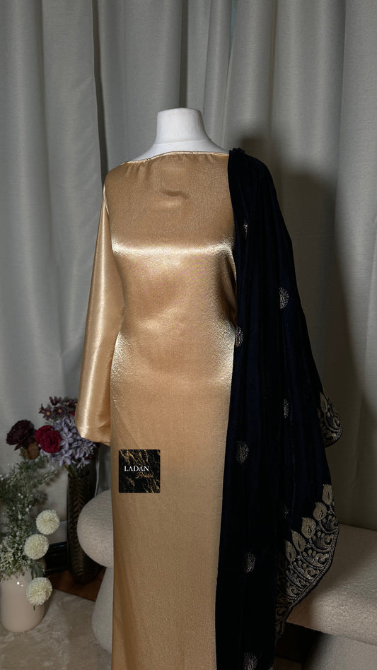 Bespoke Satin Bridesmaids Set - Velvet Garbsaars | Navy Blue