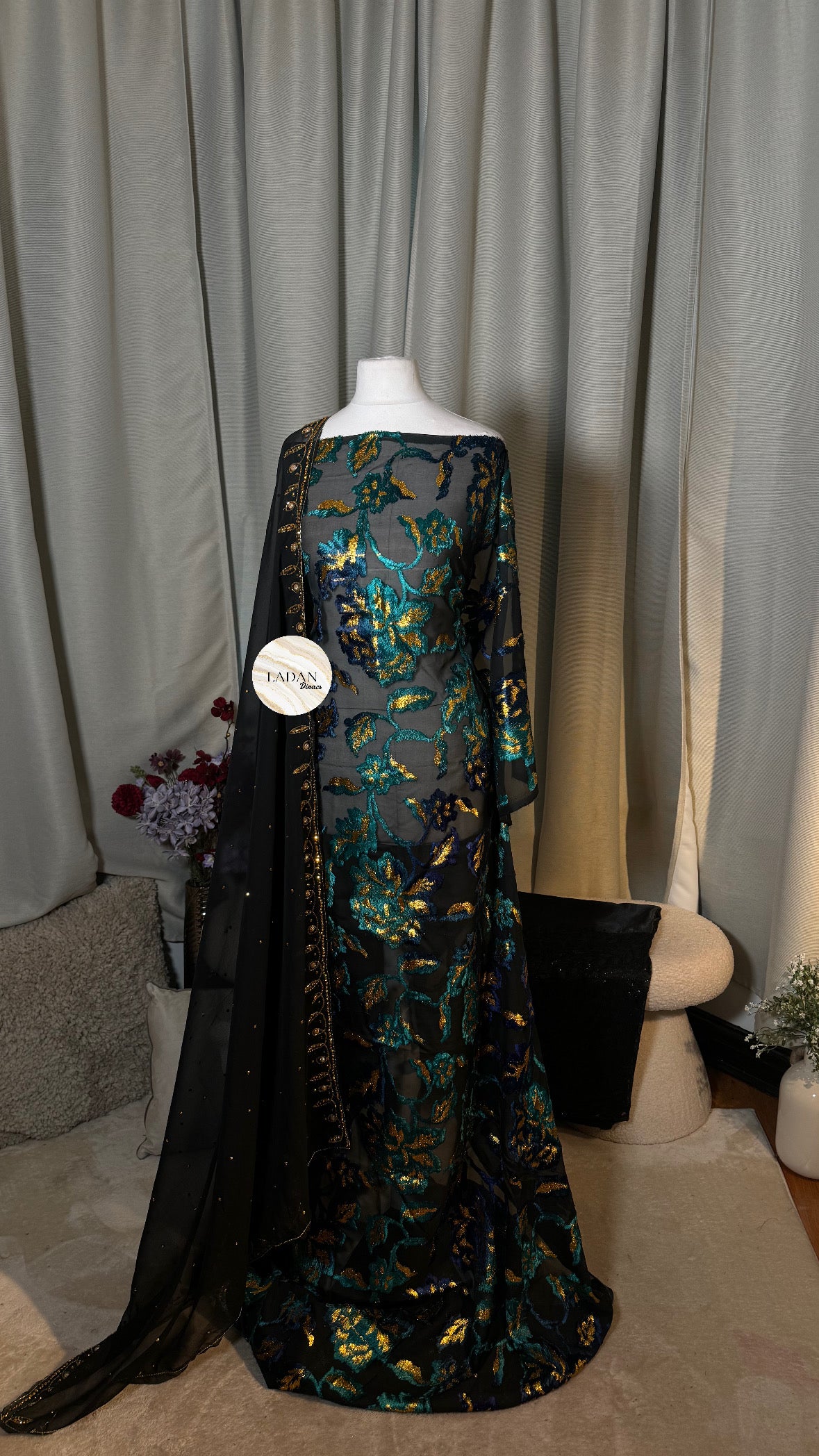 Floral Prestige Maqbal Dirac Set |  Black, Green & Blue