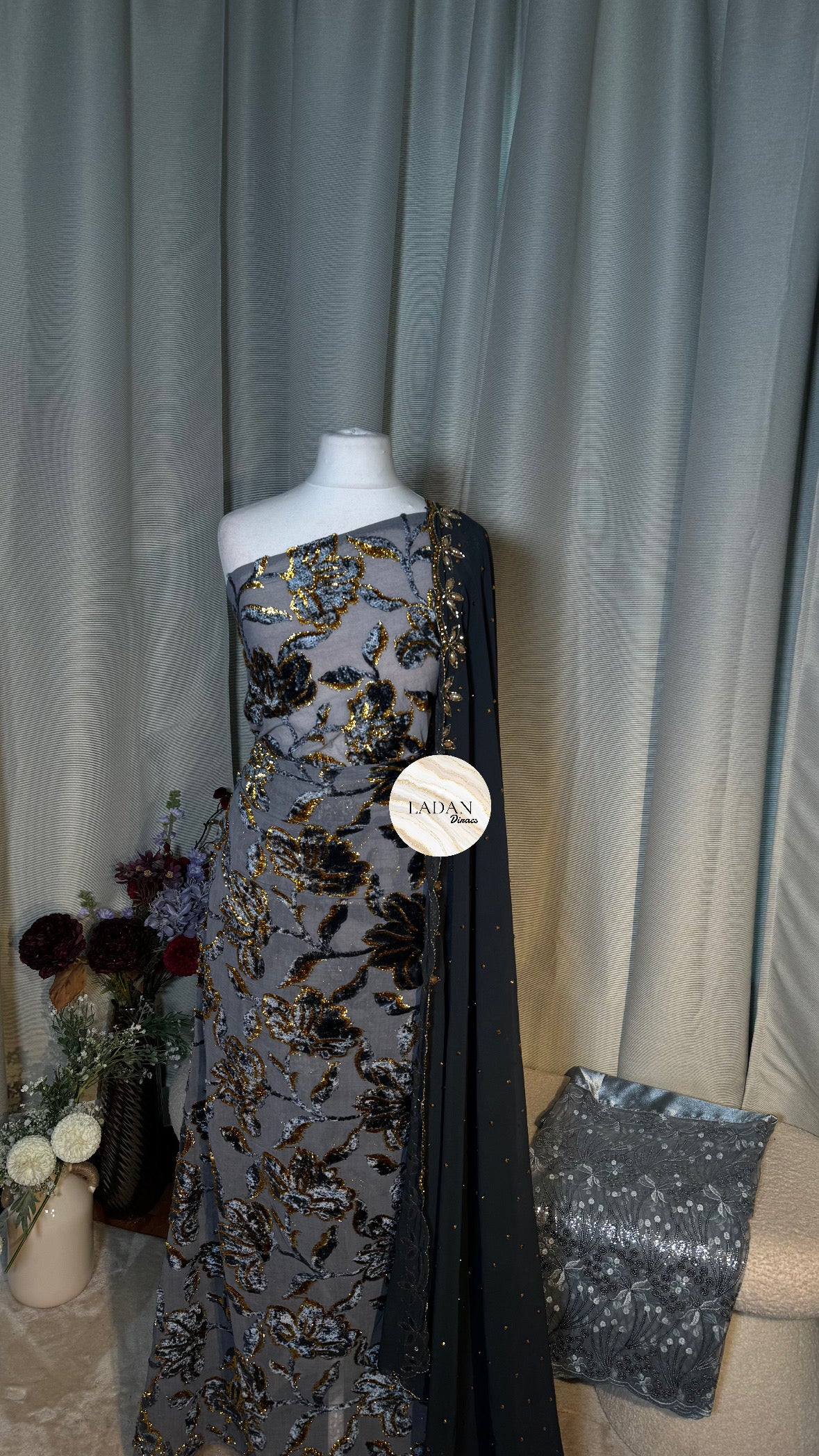 Luxury Maqbal | Hibiscus Collection | Grey Dirac Set