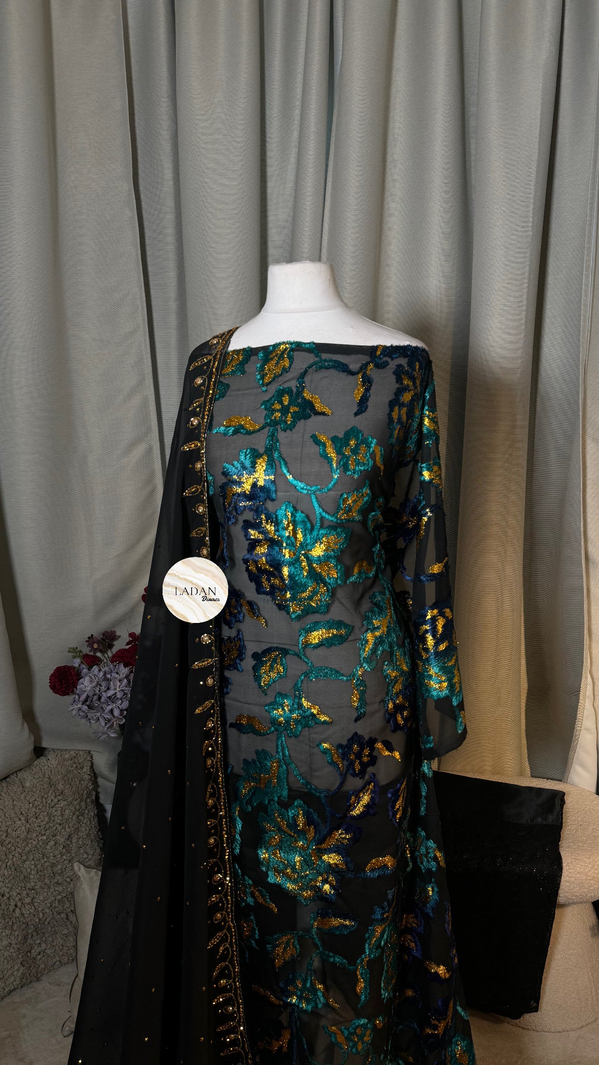 Floral Prestige Maqbal Dirac Set |  Black, Green & Blue
