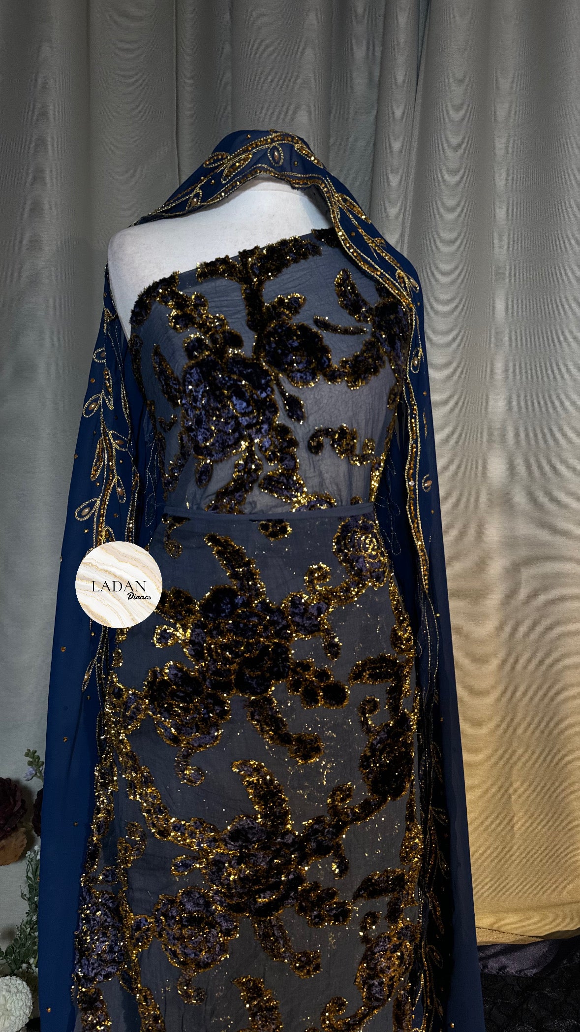 Luxury Maqbal Collection | Blue Dirac Set