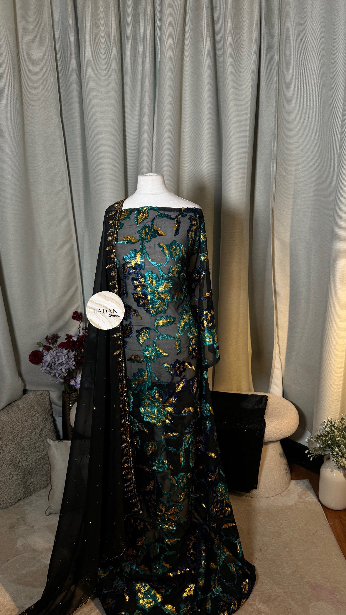 Floral Prestige Maqbal Dirac Set |  Black, Green & Blue