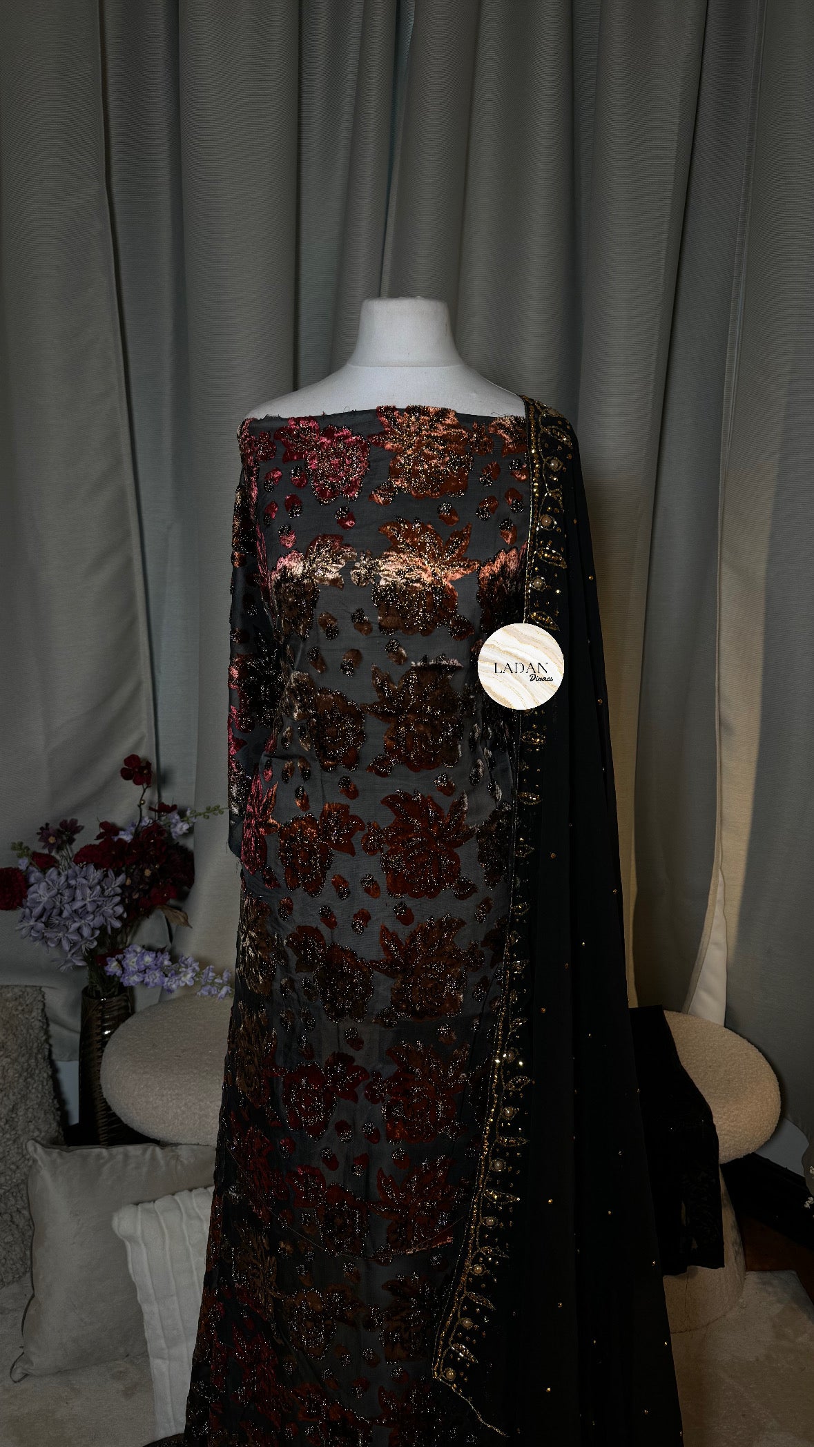 Floral Maqbal Collection | Black & Multicoloured Dirac Set