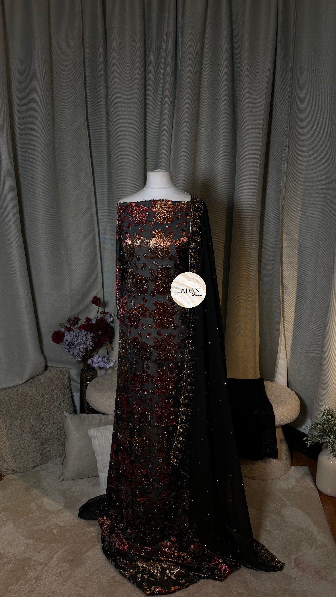 Floral Maqbal Collection | Black & Multicoloured Dirac Set