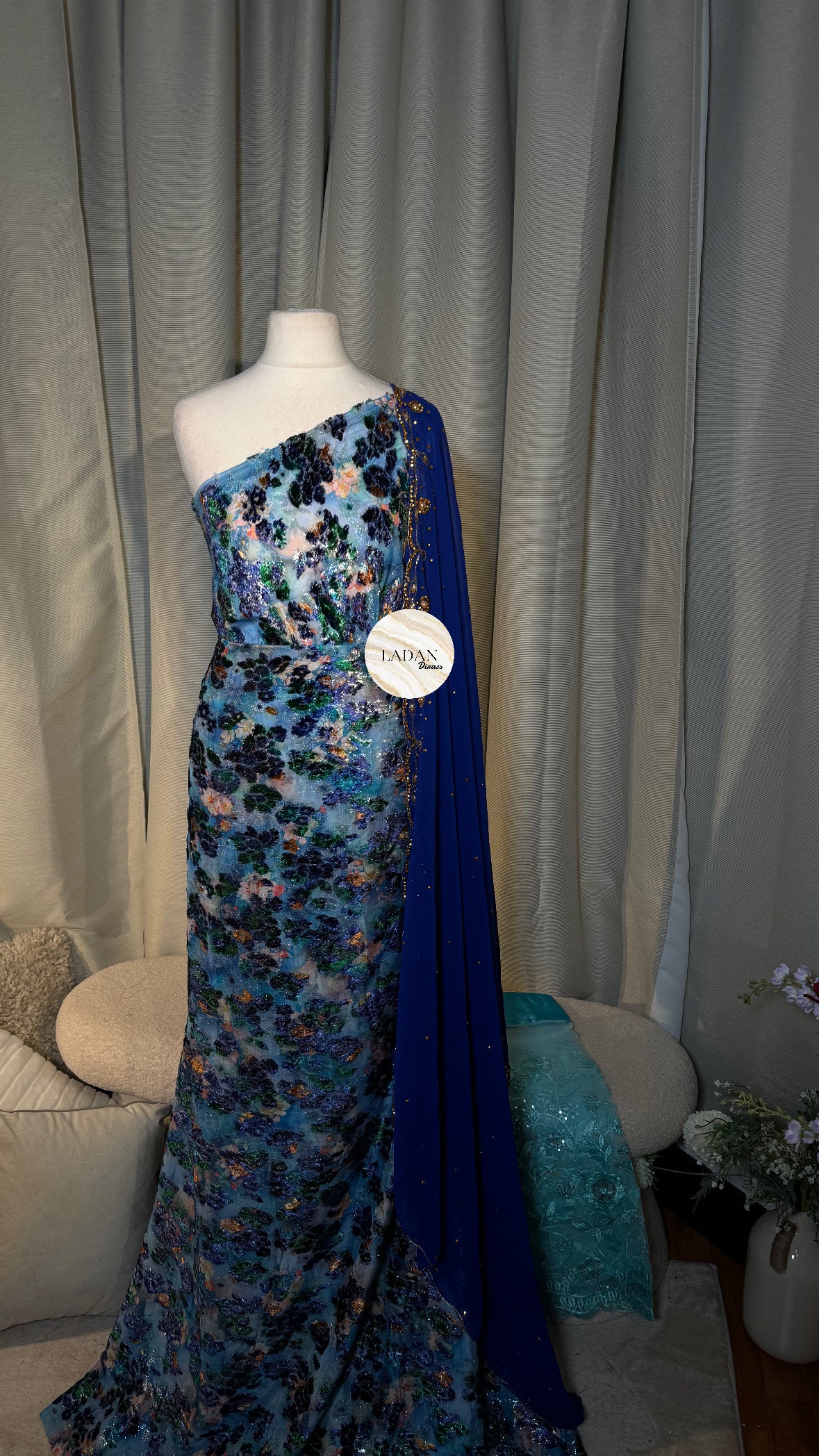 Bloom Maqbal Collection | Blue Dirac Set