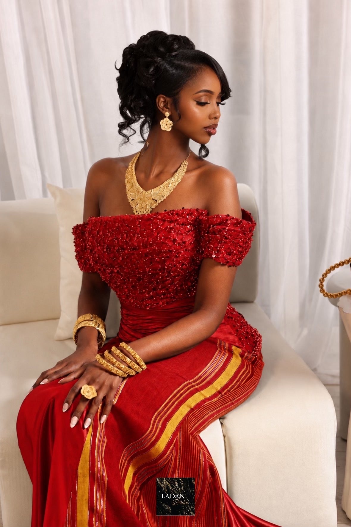 Hido iyo Dhaqan Bridal Corset Dress | Red
