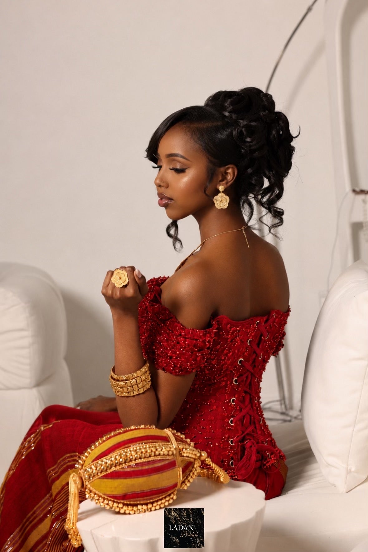 Hido iyo Dhaqan Bridal Corset Dress | Red