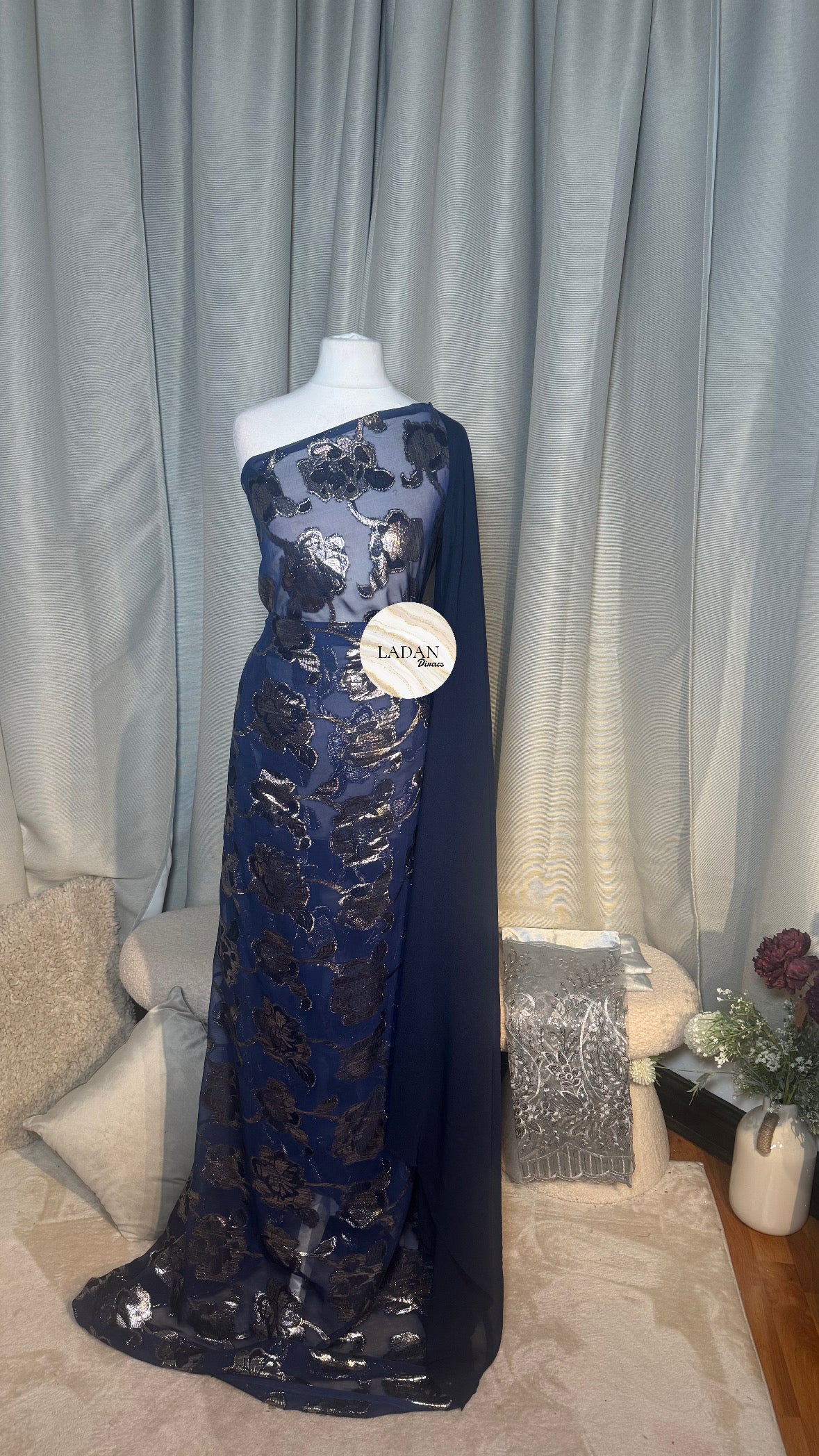 Faransawi Dirac Collection| Navy Blue & Silver